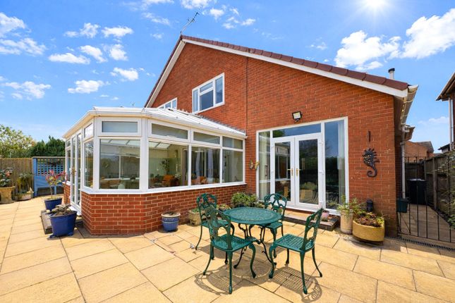 21, Hunt Lane, Atherstone photo 3