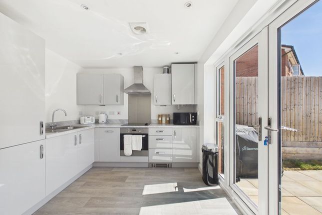 4, Herbert Harvey Lane, Stonehouse photo 4