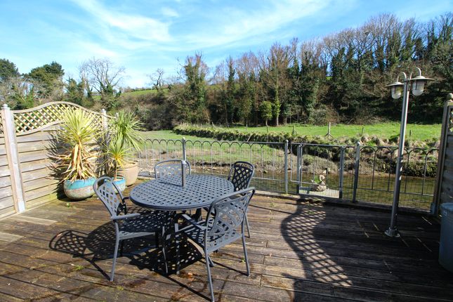2, Saints Way, Wadebridge photo 4