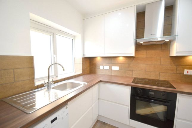 Flat 2, 9, Hastings Place, Croydon photo 4