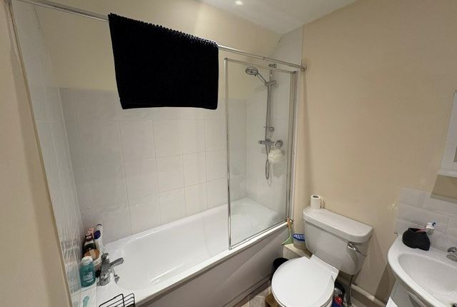Flat 6, Harcourt House, Ludgershall Road, Ludgershall photo 3