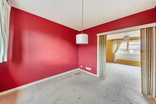 8 Simpson Road, Richmond photo 4