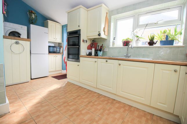 Semi-detached house for sale in Chapel Crescent, Sholing