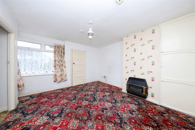 178, West End Road, Ruislip photo 2