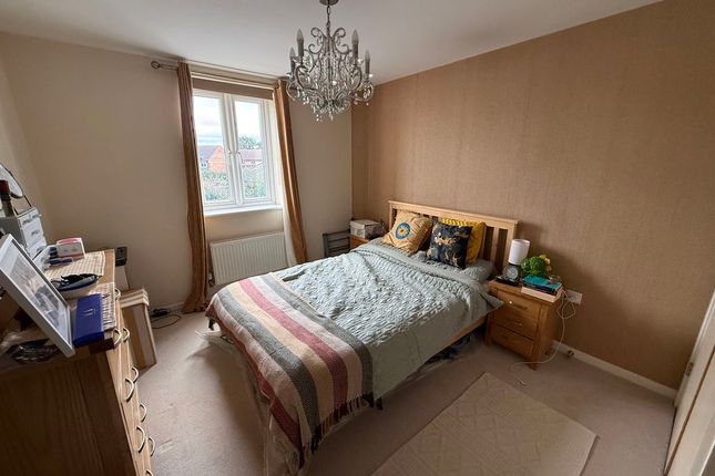12, Hornbeam Close, Bristol photo 3