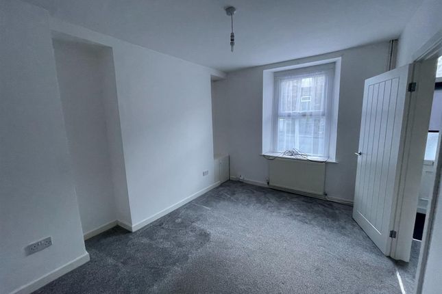 22 Waun Road, Swansea photo 3
