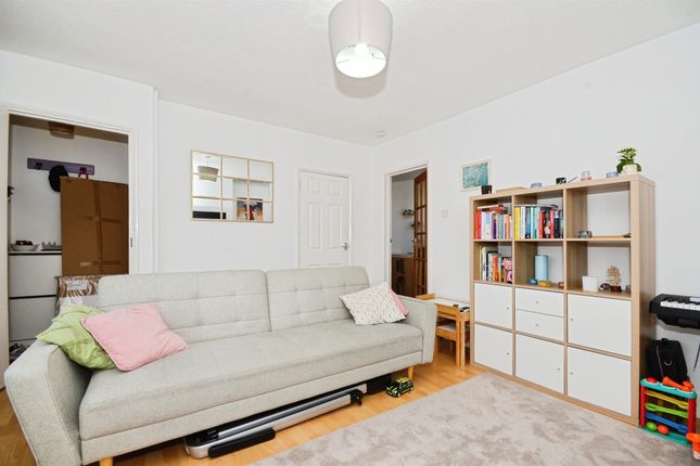 14, HARROW photo 2