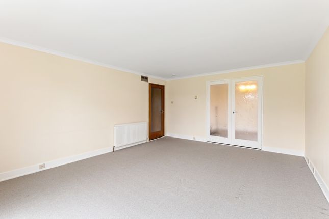 4/10, Succoth Court, EDINBURGH photo 4