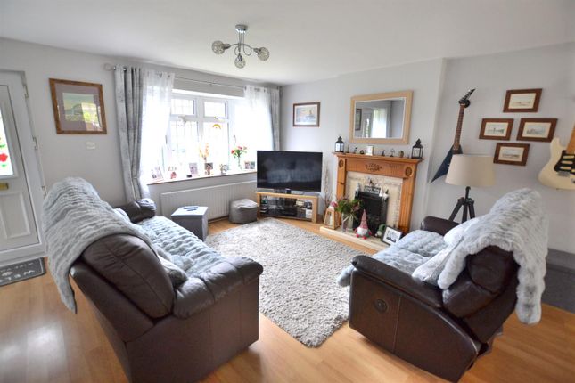 Semi-detached house for sale in Neville Close, Shepshed, Loughborough