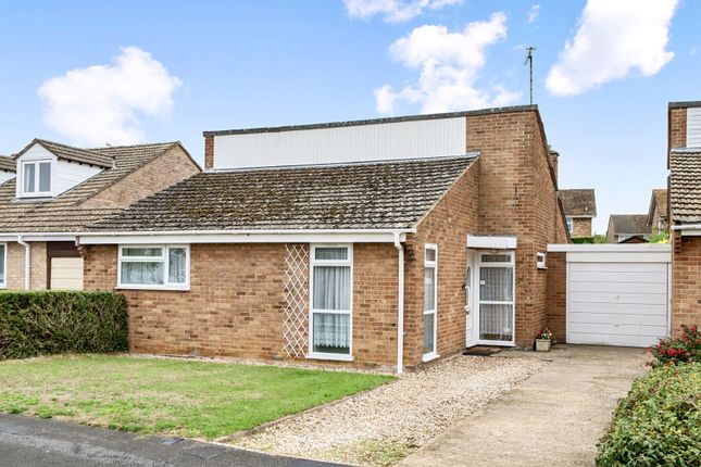 3-bed house on 40, Churchill Way, Witney, £425,000