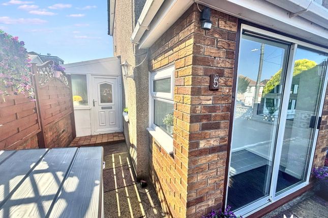 5, Duport Close, Baglan photo 2