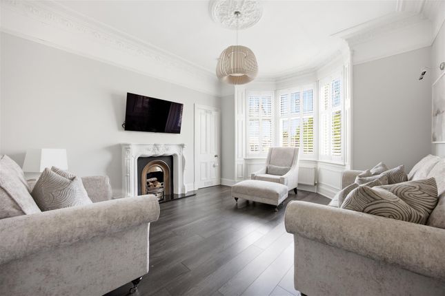 19, Potassels Road, Glasgow photo 4