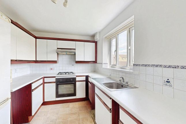 4, Glynwed Court, Skipton photo 4
