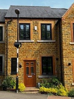Thumbnail Terraced house to rent in High Street, Northampton, Northamptonshire