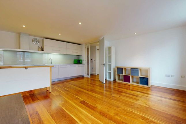 Thumbnail Flat for sale in Bromells Road, Clapham Common, London