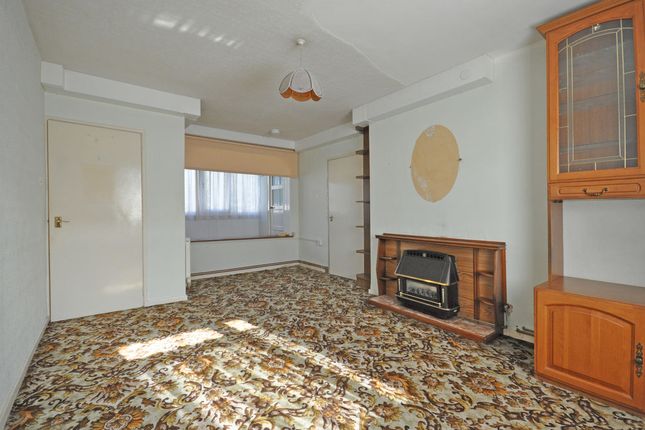 Ward Close, Newport photo 2