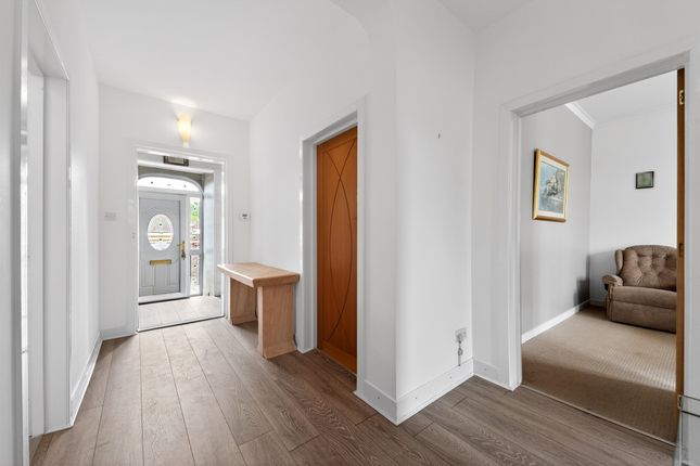 7, Woodholm Avenue, Glasgow photo 4