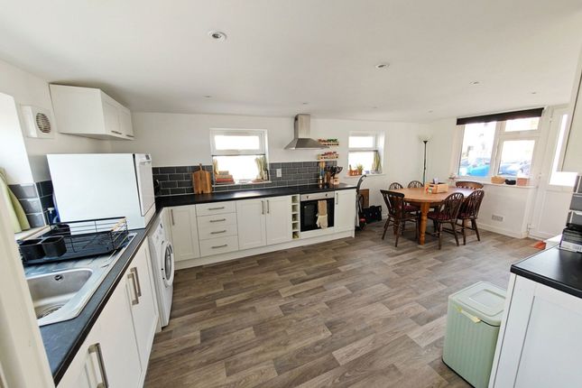 45 Bond Street, Trowbridge photo 3