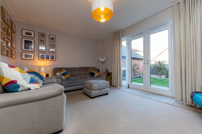 Thumbnail Detached house for sale in Jubilee Close, Sandy