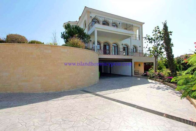 Detached house for sale in Φανός, Cyprus