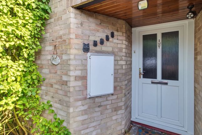 137, Eastbrooks Mews, Basildon photo 2