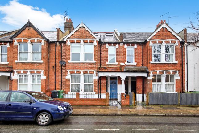 Thumbnail Flat for sale in Dunraven Road, London