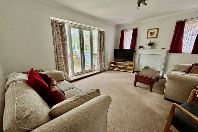 9, Third Avenue, Bexhill on Sea photo 4