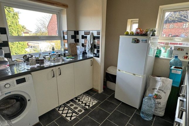 Flat for sale in James Close, Trench, Telford, Shropshire