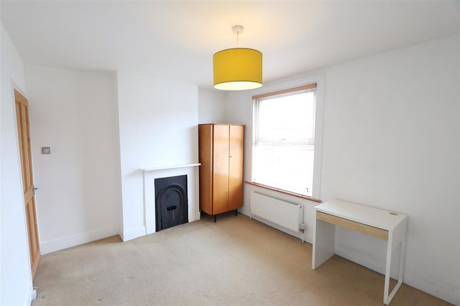 Terraced house to rent in Jarvis Road, South Croydon