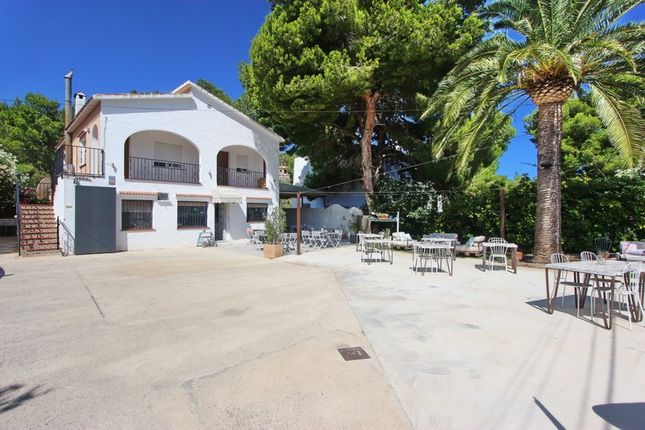 Thumbnail Commercial property for sale in Denia, Valencia, Spain