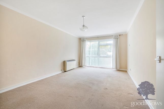 Worcester Road, Sutton photo 4