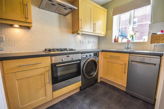 8, Forge Road, Dursley photo 4