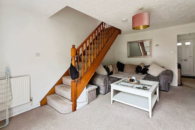 19, Marigold Close, Melksham photo 3