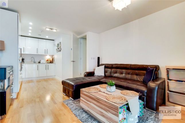 1-bed flat on Flat 97,, Elizabeth House, Wembley, £300,000