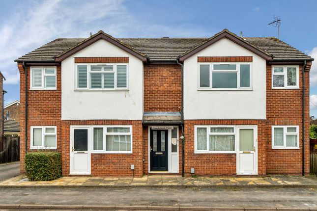 Flat for sale in Cumberland Street, Houghton Regis, Dunstable, Bedfordshire