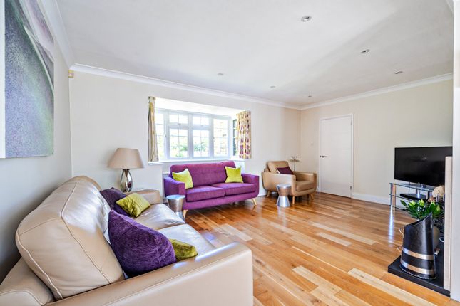 3, St. Peters Close, Speen, Princes Risborough photo 4