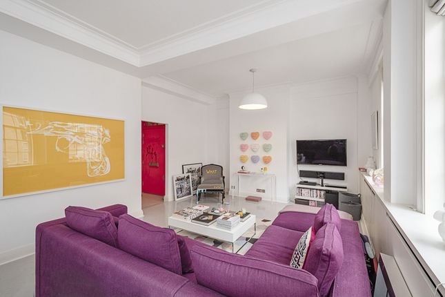Ovington Court, Brompton Road, London photo 4