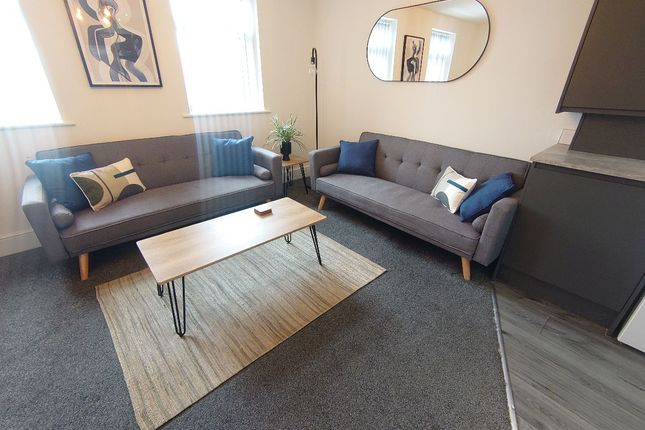 Flat 2, 176 Boaler Street, Liverpool photo 3