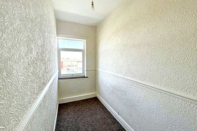 55, Barnsley Road, Pontefract photo 5