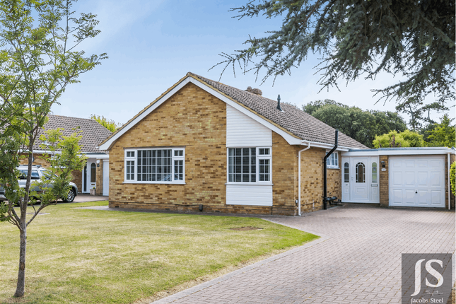 Bungalow for sale in Fernhurst Drive, Goring-By-Sea