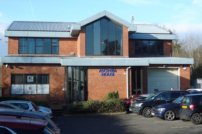Thumbnail Office to let in Ascentia House, Lyndhurst Road, Ascot