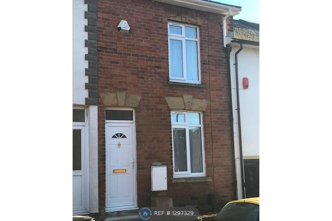 Thumbnail Terraced house to rent in Eastland Road, Yeovil
