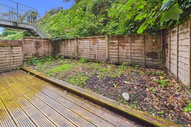 Flat 1, 88 Marina, St. Leonards-On-Sea photo 4
