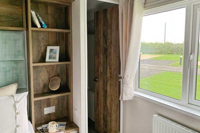 Willerby Sheraton Elite Lodge, Rivulet Leisure Park, Croft photo 4