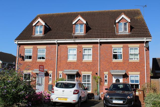 Thumbnail Terraced house for sale in Swift Drive, Scawby Brook