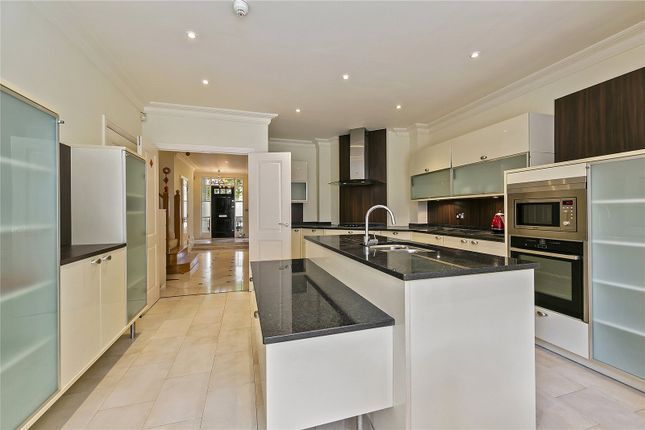 32, Melliss Avenue, Richmond photo 3