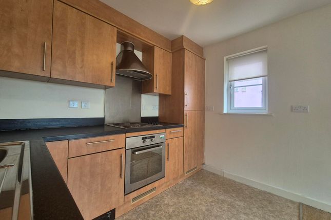 Pentland Close, Cardiff, Cardiff photo 3