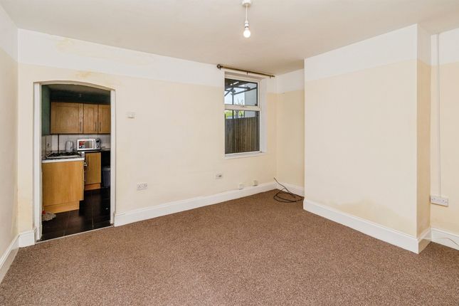 45, Bushbury Road, Wolverhampton photo 4