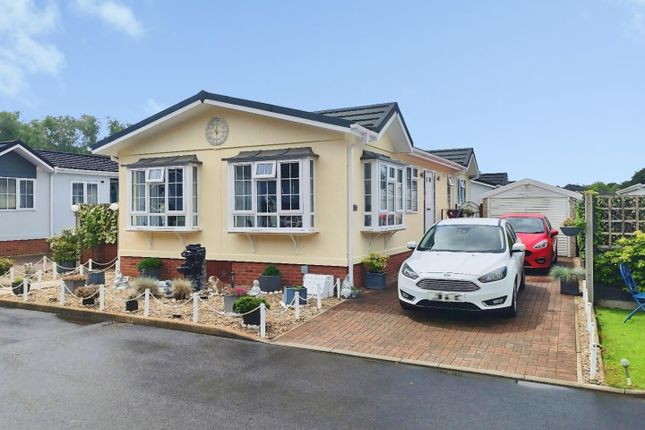 2-bed caravan on 6 Badgerwood, West Road, Wokingham, £350,000