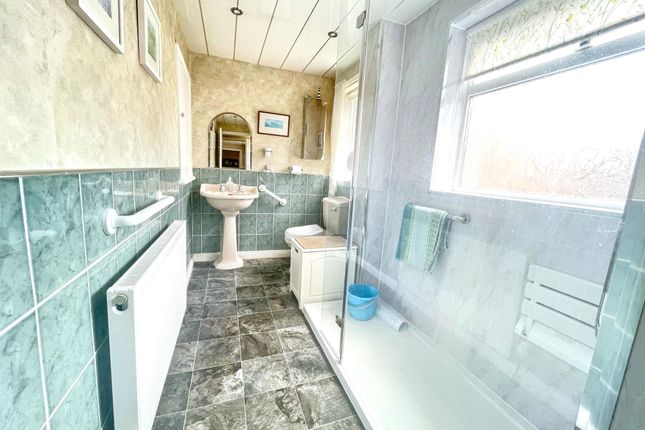 243, Dean Road, South Shields photo 4